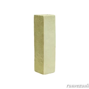 تصویر آجر قزاقی نیمه زرد با ابعاد 20×5.5×5.5 مناسب نمای گرم و طبیعی ساختمان