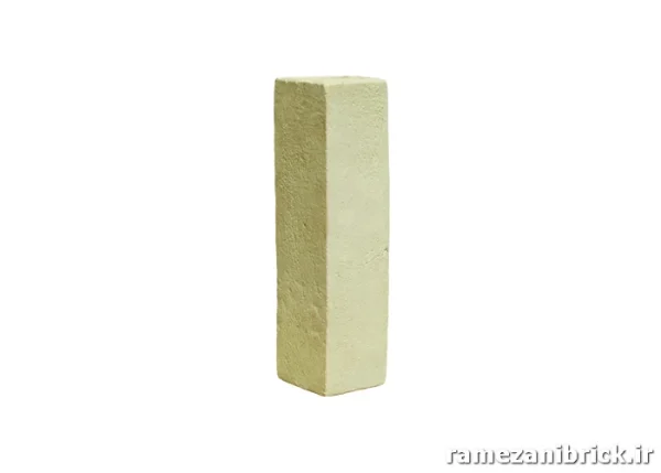 تصویر آجر قزاقی نیمه زرد با ابعاد 20×5.5×5.5 مناسب نمای گرم و طبیعی ساختمان