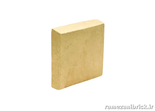 تصویر کف فرش قزاقی زرد با ابعاد 3×20×20، مناسب کف‌سازی سنتی و معماری کلاسیک